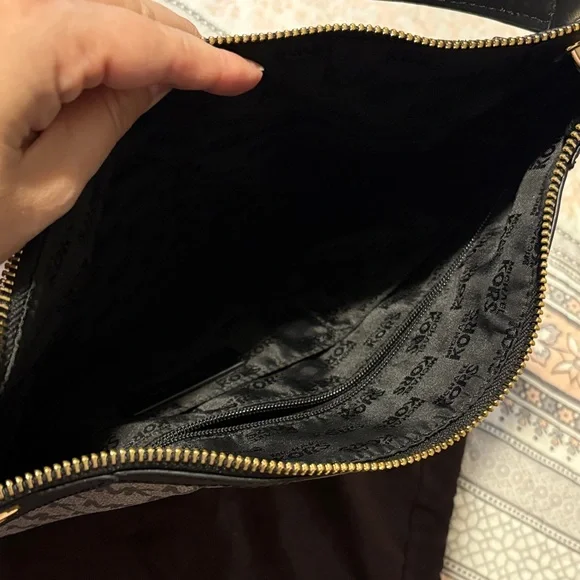 Michael Kors Monogram Black and Gray Shoulder Bag - Picture 3 of 4